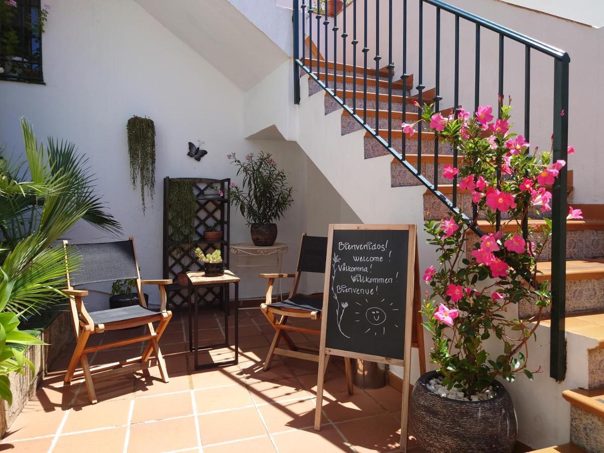 Carmen Rooms -- Boutique B&B By The Sea Нерха Екстериор снимка
