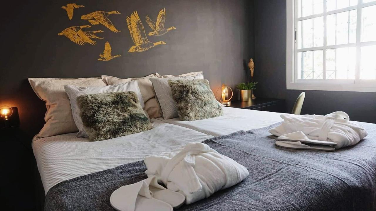 Carmen Rooms -- Boutique B&B By The Sea Нерха Екстериор снимка
