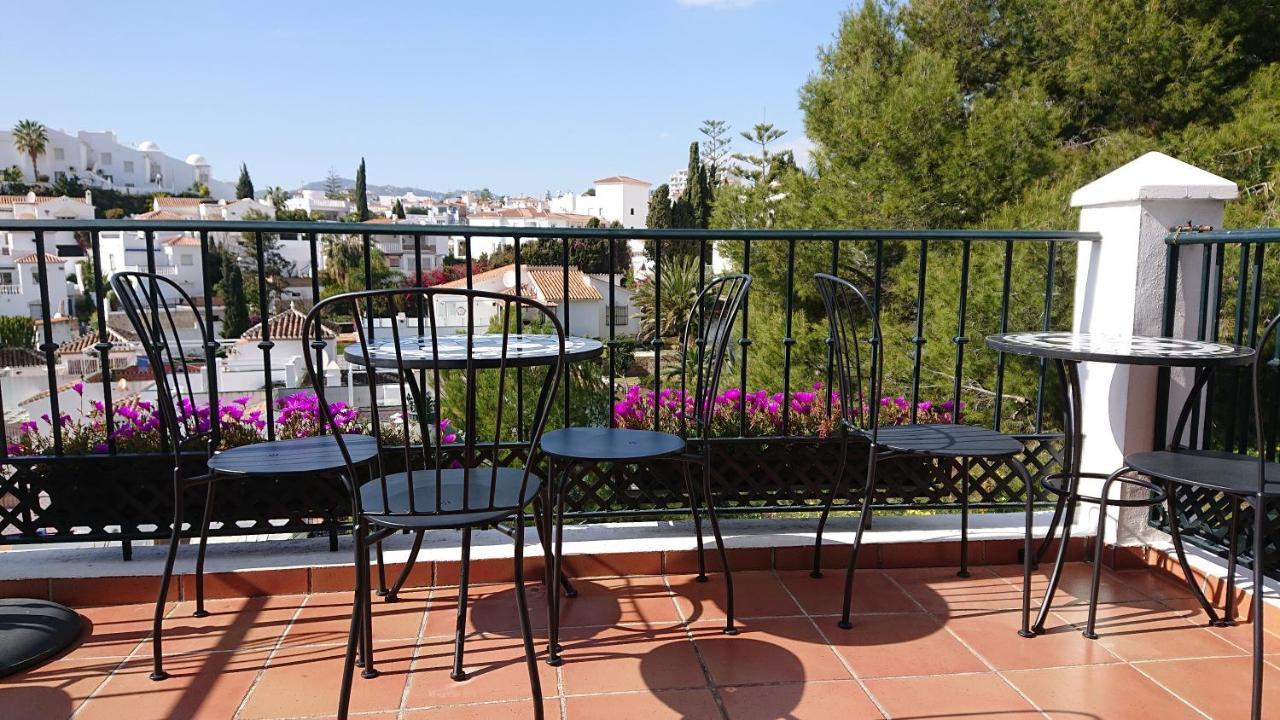 Carmen Rooms -- Boutique B&B By The Sea Нерха Екстериор снимка